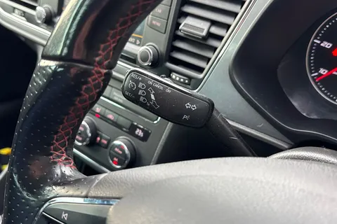 55 of 62 for SEAT Leon 2.0 TDI FR Euro 6 (s/s) 5dr