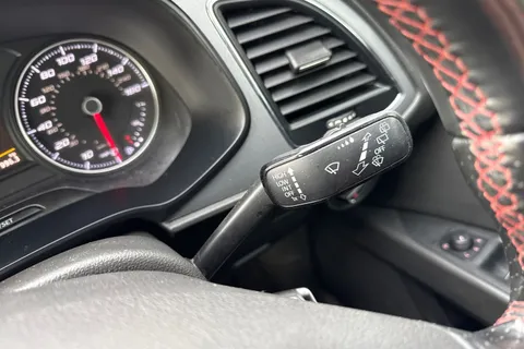 56 of 62 for SEAT Leon 2.0 TDI FR Euro 6 (s/s) 5dr