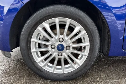 MH68DTK Ford Ka+ 1.2 Ti-VCT Zetec Euro 6 (s/s) 5dr Thumbnail #12