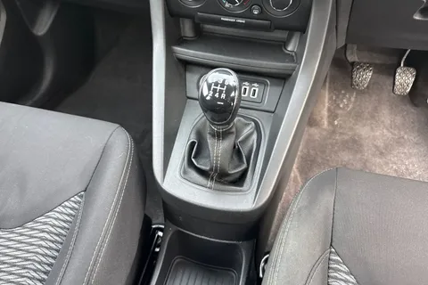 MH68DTK Ford Ka+ 1.2 Ti-VCT Zetec Euro 6 (s/s) 5dr Thumbnail #24