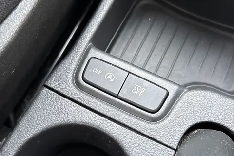 MH68DTK Ford Ka+ 1.2 Ti-VCT Zetec Euro 6 (s/s) 5dr Thumbnail #40