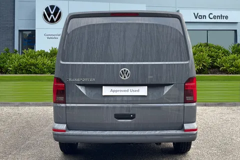 PK74OAJ Volkswagen Transporter T28 Panel van Highline SWB 110 PS 2.0 TDI 5sp Manual Thumbnail #4