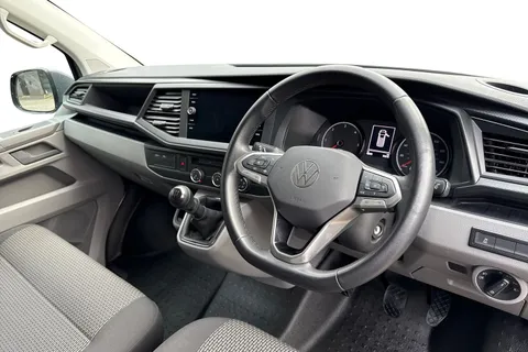 PK74OAJ Volkswagen Transporter T28 Panel van Highline SWB 110 PS 2.0 TDI 5sp Manual Thumbnail #14