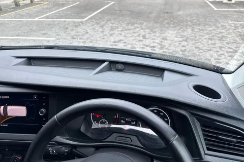 PK74OAJ Volkswagen Transporter T28 Panel van Highline SWB 110 PS 2.0 TDI 5sp Manual Thumbnail #30