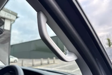 PK74OAJ Volkswagen Transporter T28 Panel van Highline SWB 110 PS 2.0 TDI 5sp Manual Thumbnail #35