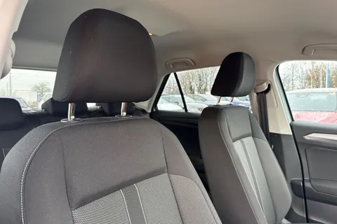 YS25VLU Volkswagen T-Roc 1.0 TSI 115 Match 5dr, **REAR VIEW CAMERA** Thumbnail #21