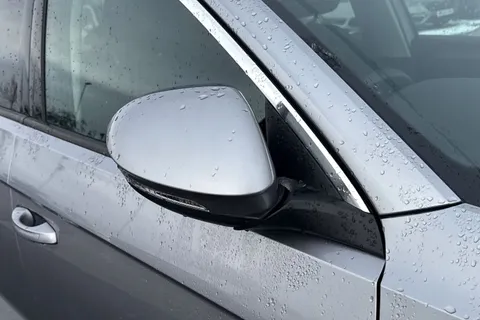 YS25VLU Volkswagen T-Roc 1.0 TSI 115 Match 5dr, **REAR VIEW CAMERA** Thumbnail #27