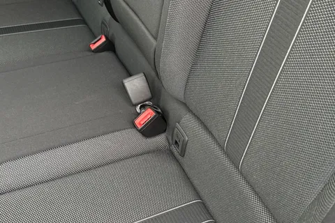 YS25VLU Volkswagen T-Roc 1.0 TSI 115 Match 5dr, **REAR VIEW CAMERA** Thumbnail #32