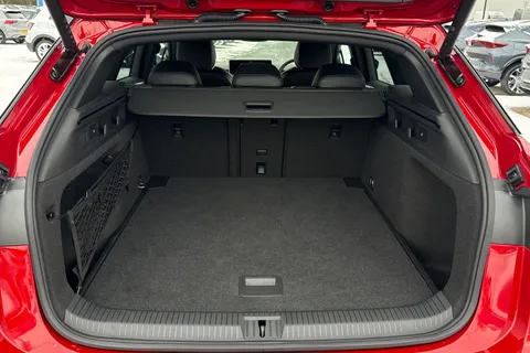 MV75UMD Volkswagen Id.7 250kW 4MOTION GTX Plus 86kWh 5dr Auto, **VAT QUALIFYING** Thumbnail #7