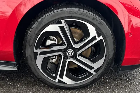 MV75UMD Volkswagen Id.7 250kW 4MOTION GTX Plus 86kWh 5dr Auto, **VAT QUALIFYING** Thumbnail #13