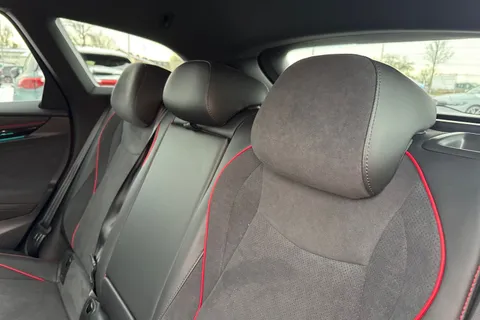 MV75UMD Volkswagen Id.7 250kW 4MOTION GTX Plus 86kWh 5dr Auto, **VAT QUALIFYING** Thumbnail #19