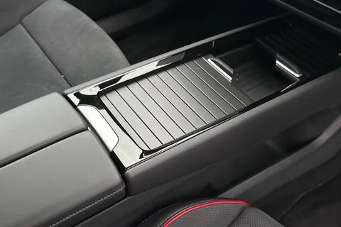 MV75UMD Volkswagen Id.7 250kW 4MOTION GTX Plus 86kWh 5dr Auto, **VAT QUALIFYING** Thumbnail #23