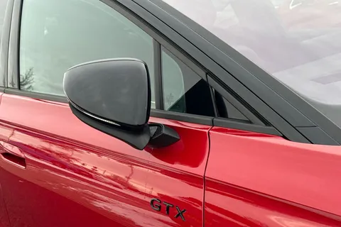 MV75UMD Volkswagen Id.7 250kW 4MOTION GTX Plus 86kWh 5dr Auto, **VAT QUALIFYING** Thumbnail #31