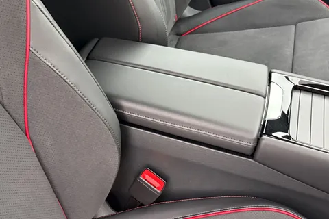 MV75UMD Volkswagen Id.7 250kW 4MOTION GTX Plus 86kWh 5dr Auto, **VAT QUALIFYING** Thumbnail #36