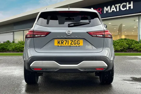KR71ZGG Nissan Qashqai 1.3 DIG-T MHEV N-Connecta XTRON Euro 6 (s/s) 5dr Thumbnail #4