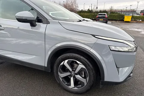KR71ZGG Nissan Qashqai 1.3 DIG-T MHEV N-Connecta XTRON Euro 6 (s/s) 5dr Thumbnail #35