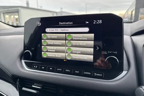 KR71ZGG Nissan Qashqai 1.3 DIG-T MHEV N-Connecta XTRON Euro 6 (s/s) 5dr Thumbnail #51