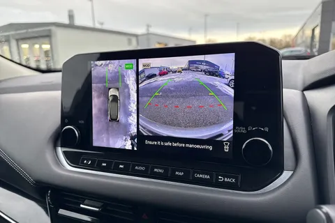 KR71ZGG Nissan Qashqai 1.3 DIG-T MHEV N-Connecta XTRON Euro 6 (s/s) 5dr Thumbnail #53