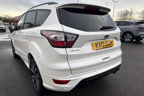 KX19ECP Ford Kuga 2.0 TDCi EcoBlue ST-Line Euro 6 (s/s) 5dr Thumbnail #7