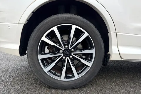 KX19ECP Ford Kuga 2.0 TDCi EcoBlue ST-Line Euro 6 (s/s) 5dr Thumbnail #10