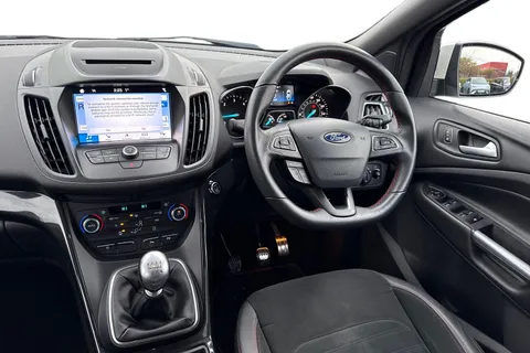 KX19ECP Ford Kuga 2.0 TDCi EcoBlue ST-Line Euro 6 (s/s) 5dr Thumbnail #17