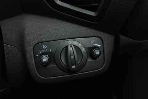 KX19ECP Ford Kuga 2.0 TDCi EcoBlue ST-Line Euro 6 (s/s) 5dr Thumbnail #41