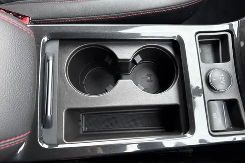 KX19ECP Ford Kuga 2.0 TDCi EcoBlue ST-Line Euro 6 (s/s) 5dr Thumbnail #55