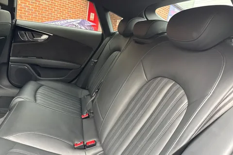 LT66KNL Audi A7 3.0 TDI V6 Black Edition Sportback S Tronic quattro Euro 6 (s/s) 5dr Thumbnail #19