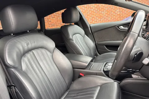 LT66KNL Audi A7 3.0 TDI V6 Black Edition Sportback S Tronic quattro Euro 6 (s/s) 5dr Thumbnail #24