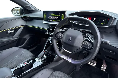 PX70WVD PEUGEOT 208 1.2 PureTech GT Line EAT Euro 6 (s/s) 5dr Thumbnail #7