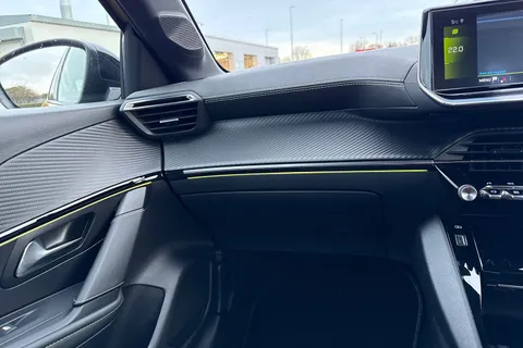 PX70WVD PEUGEOT 208 1.2 PureTech GT Line EAT Euro 6 (s/s) 5dr Thumbnail #14