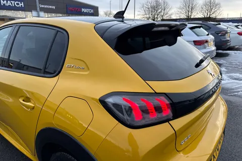 PX70WVD PEUGEOT 208 1.2 PureTech GT Line EAT Euro 6 (s/s) 5dr Thumbnail #30