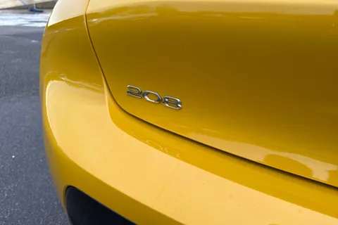 PX70WVD PEUGEOT 208 1.2 PureTech GT Line EAT Euro 6 (s/s) 5dr Thumbnail #32