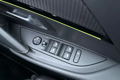 PX70WVD PEUGEOT 208 1.2 PureTech GT Line EAT Euro 6 (s/s) 5dr Thumbnail #41