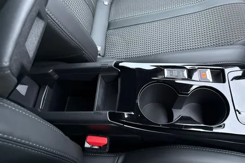 PX70WVD PEUGEOT 208 1.2 PureTech GT Line EAT Euro 6 (s/s) 5dr Thumbnail #59