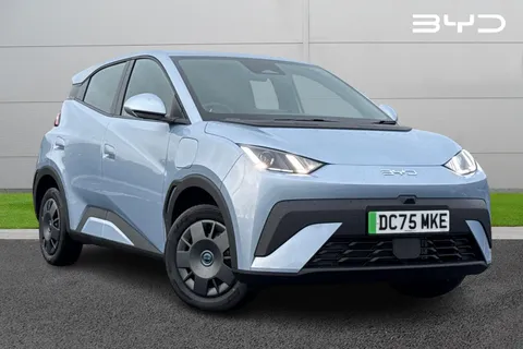 DC75MKE BYD Dolphin Surf 30kWh Active Auto 5dr Thumbnail #1