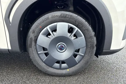 DA75EKN BYD Dolphin Surf 30kWh Active Auto 5dr Thumbnail #6