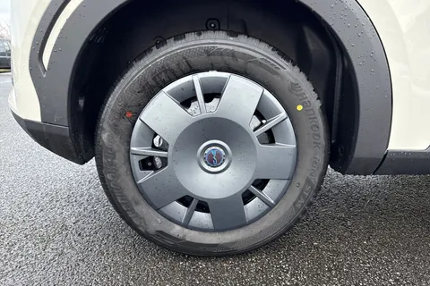 DA75EKN BYD Dolphin Surf 30kWh Active Auto 5dr Thumbnail #21