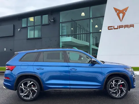 DA71RLO Škoda Kodiaq 2.0 TSI vRS DSG 4WD Euro 6 (s/s) 5dr (7 Seat) Thumbnail #4