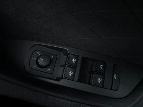 DA71RLO Škoda Kodiaq 2.0 TSI vRS DSG 4WD Euro 6 (s/s) 5dr (7 Seat) Thumbnail #19