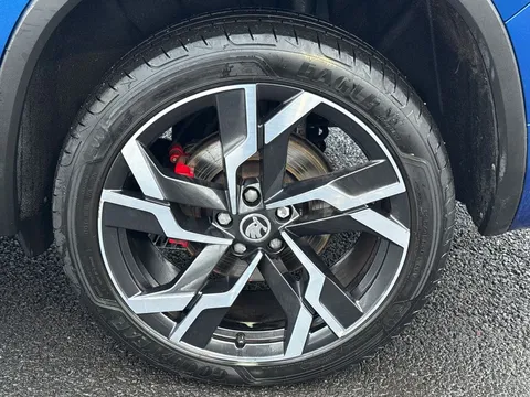 DA71RLO Škoda Kodiaq 2.0 TSI vRS DSG 4WD Euro 6 (s/s) 5dr (7 Seat) Thumbnail #23