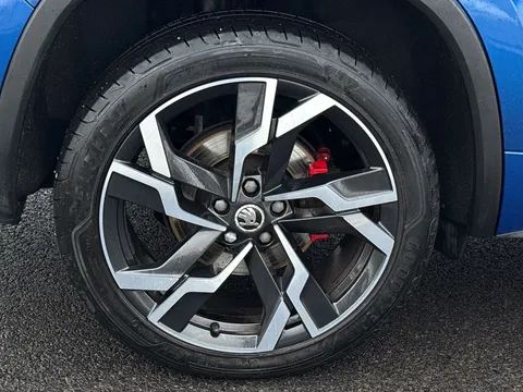 DA71RLO Škoda Kodiaq 2.0 TSI vRS DSG 4WD Euro 6 (s/s) 5dr (7 Seat) Thumbnail #24