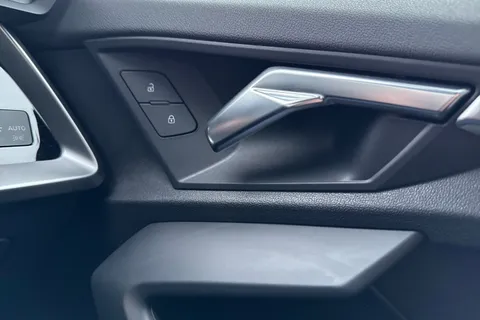 KR72OVZ Audi A3 Sport 30 TFSI  110 PS 6-speed Thumbnail #19