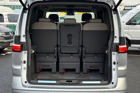 BT25CXF Volkswagen Multivan 2.0 TDI Style 5dr LWB DSG Thumbnail #8