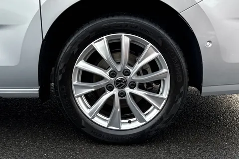 BT25CXF Volkswagen Multivan 2.0 TDI Style 5dr LWB DSG Thumbnail #14