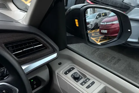 BT25CXF Volkswagen Multivan 2.0 TDI Style 5dr LWB DSG Thumbnail #22