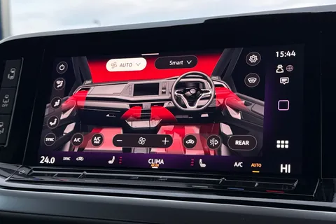 BT25CXF Volkswagen Multivan 2.0 TDI Style 5dr LWB DSG Thumbnail #23