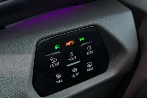 BT25CXF Volkswagen Multivan 2.0 TDI Style 5dr LWB DSG Thumbnail #61