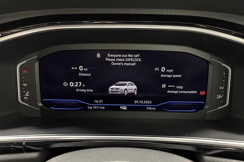 DC25ZKY Volkswagen T-Roc 2.0 TDI 150 EVO R-Line 5dr DSG⭐  Low TAX £195 a Year⭐ Thumbnail #12