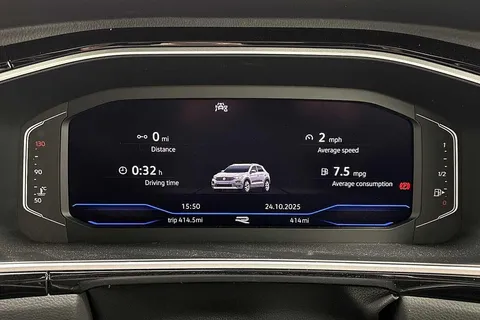 DC25ZXZ Volkswagen T-Roc 1.5 TSI R-Line 5dr DSG ⭐Rear view camera, Heated seats⭐ Thumbnail #12